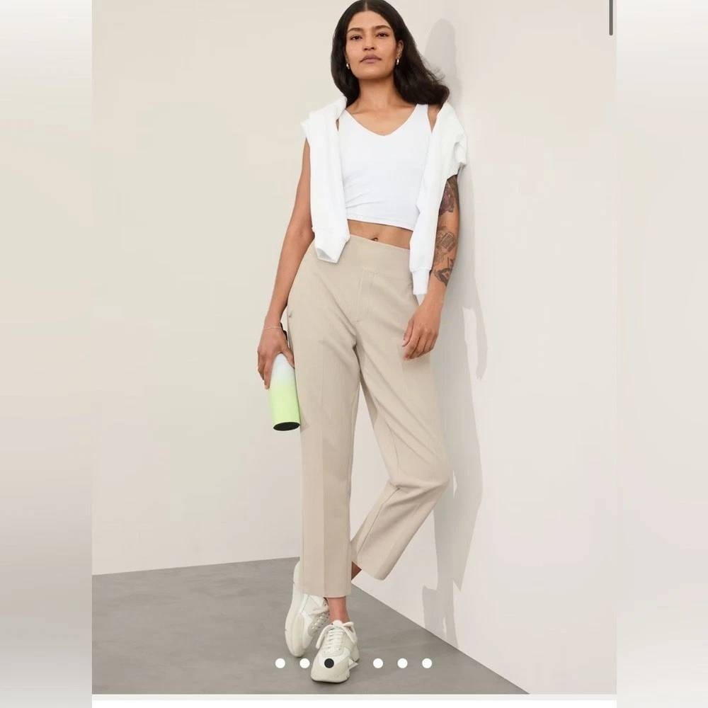 Athleta Endless Pant Beige Tan High Rise Straight Leg Trousers 533636 Size 6 NWT